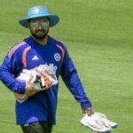 'Sab talvaar chalayenge': Rishabh Pant's hilarious Ravindra Jadeja banter with Sarfaraz Khan caught on stump mic - WATCH
