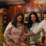 Teenagers who feel close to their parents may make safer choices as adults, study finds: Why staying connected to your child matters more than parents think