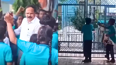 Students lock school gates to stop their beloved teacher’s transfer in Maharashtra, viral video left millions emotional and shows why one teacher can mean so much to children
