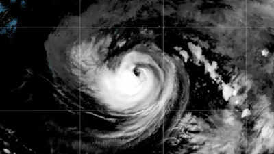 Hurricane threat in Southern California: 90% chance of disturbance to turn into depression