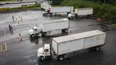 US truckers must speak English: Trump administration moves to make rule permanent