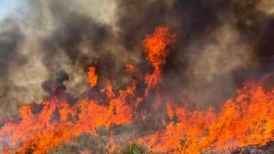 Utah wildfire: Helicopter carrying 2 crashes while fighting massive blaze, sparks new fire