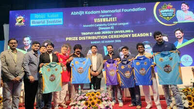 Bharati Vidyapeeth organises Marathi Celebrity Cricket League