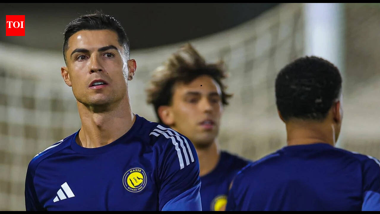 Cristiano Ronaldo: ‘He completely changes’: Ronaldo teammate reveals what the superstar is really like behind closed doors | Football News