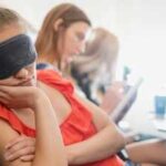 Sleep On Planes Warning: Falling asleep on planes? Flight attendant issues important warning to those who have this habit