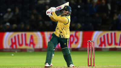 Lhuan-dre Pretorius stars as South Africa beat Zimbabwe again to strengthen tri-series campaign