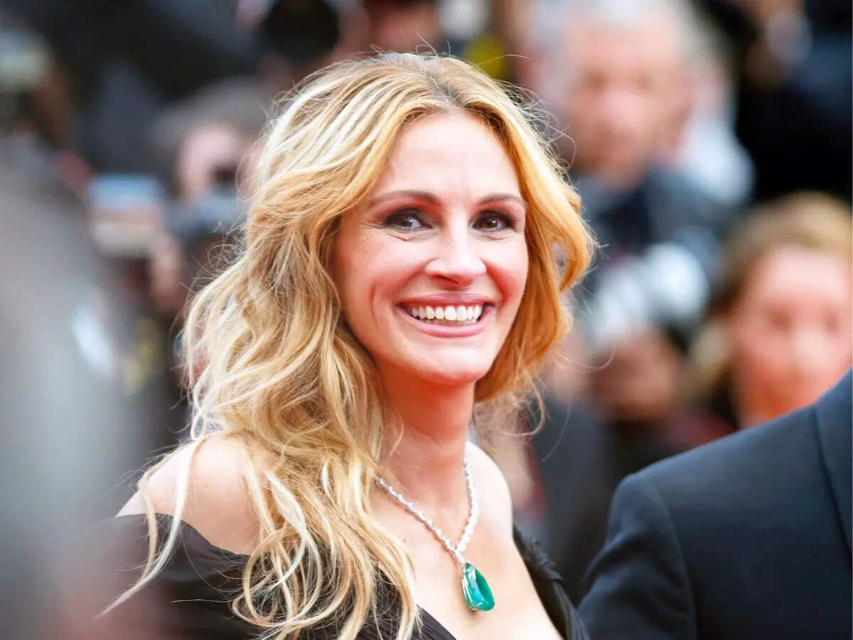 Matthew Perry and Julia Roberts had a whirlwind romance, but he ended it after just two months