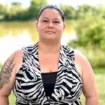 A Winnipeg woman saw a child drowning in the river; when the father jumped in and began sinking too, she pulled out both and performed CPR until her arms gave out, says, 'I don’t feel like a hero'